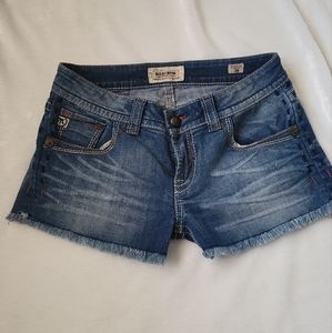 MEK jean shorts size 26
